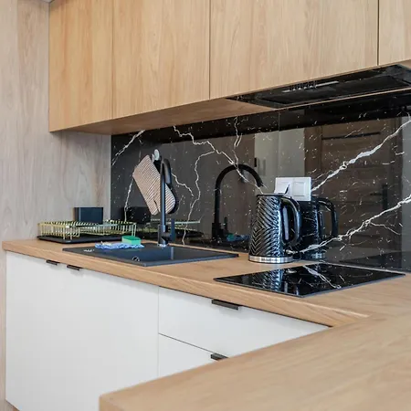 Global Park 22th View By Bookinghost *