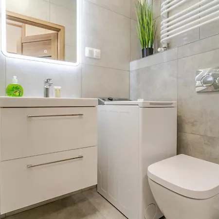 Global Park 22th View By Bookinghost * Katovice