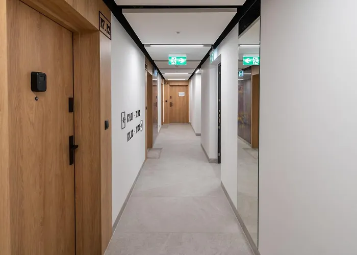 Global Park 22th View By Bookinghost *